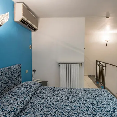 Aparthotel Class 3*