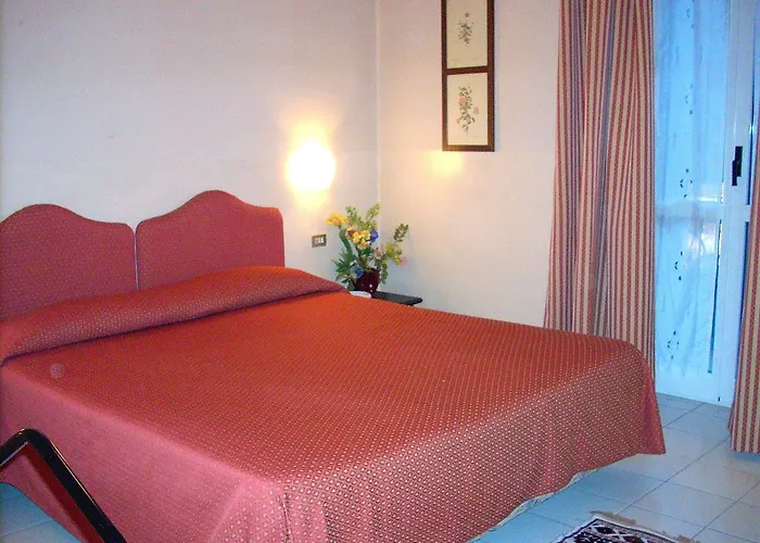 Aparthotel Class 3*